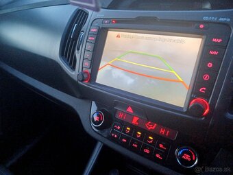 Kia Sportage.2.0 CRDI .4X4 100KW - 8