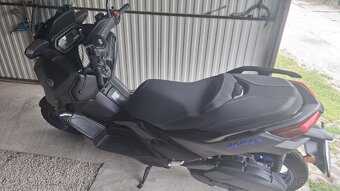 Yamaha Xmax 125 - 8