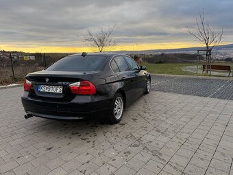BMW E90 320D - 8