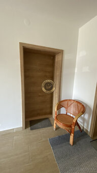 NA PREDAJ: 2-izbový HOLOBYT na kľúč ideálny pre Airbnb - 8