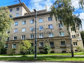 Na predaj 1-izb. byt v širšom centre Bratislavy – Mletičová - 8