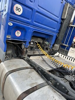 Predam DAF XF 105.460 novy tachograf - 8