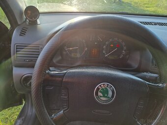 Octavia 1 1.9TDI 96kw 6q 4x4 plná výbava - 8