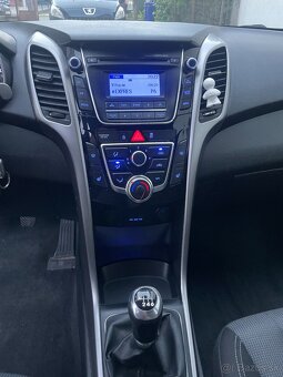 Hyundai i30 CW 1.6 Crdi, 81kw (2014) - 8