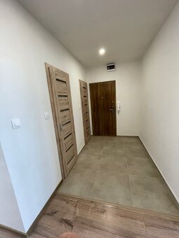3 Izbový byt s balkónom 75m2 - 8