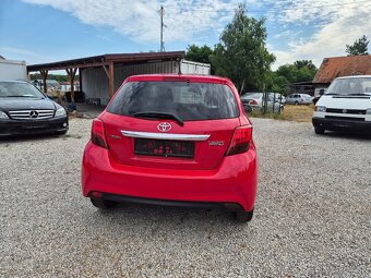 Toyota yaris - 8