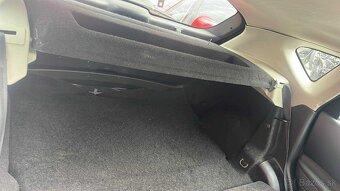 Nissan Qashqai 1,6i 86kw kód motora: HR16 - 8