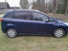 ford  c max - 8
