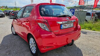 Toyota Yaris 1.33I Dual VVT-i Style - 8