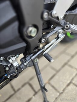 Kawasaki Ninja ZX-6R 2025 zelená - 8