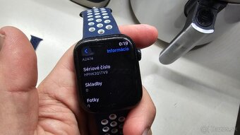 Apple Watch 7 black 45mm - čítaj popis, drobná chyba - 8