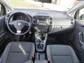 predám VOLKSAGEN GOLF PLUS 1.9 TDI / 6 st. manuál - 8