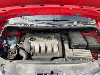 VW Touran 1.9 TDI - 8
