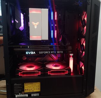 Predám výkonný PC – Ryzen 5 / RTX 3070 / NVMe/SSD/WIN11-PRO - 8
