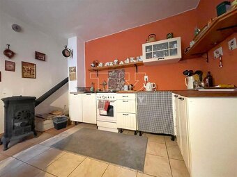 Exkluzívne na predaj rodinný dom v Beladiciach časť Malé... - 8