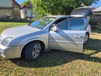Predám Opel Signum 2.2 cdti - 8