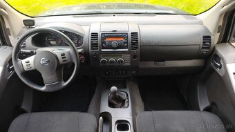 Nissan Navara 2.5 DCI , Slovenské auto , Hardtop - 8