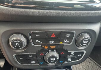 Jeep Compass 2.0 CRD Limited - 8