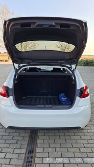 PEUGEOT 308 1.2 BENZ.5DV.STYLE. - 8