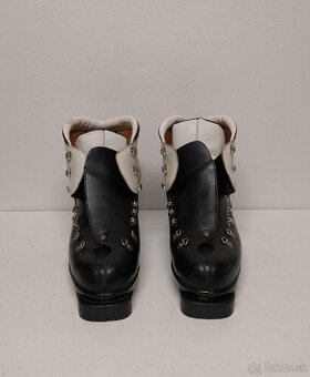 Staré vzácne lyžiarske topánky BOTAS - 8