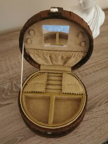 Šperkovnica - 8