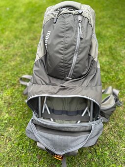 Detsky turisticky nosic MACPAC - 8