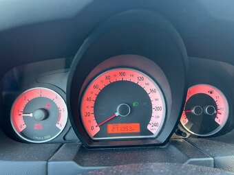 Kia ceed - 8