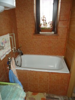 Viničný dom na trvalé bývanie, smer Mýtne Ludany - 8