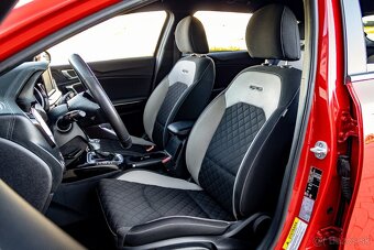 Kia Ceed SW GT-Line 1,4 T-GDi 7DCT (záruka, vynikajúci stav) - 8