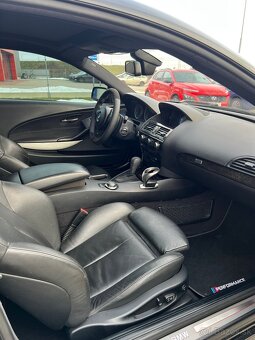 BMW 650i e63 270kw M6 packet Max výbava All Black - 8