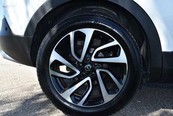 Opel Grandland 1.5 CDTi ULTIMATE FULL VÝBAVA - 8