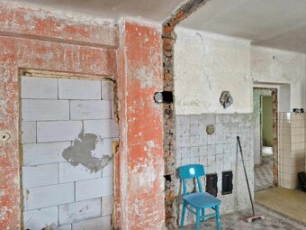Na predaj rodinný dom v obci Chvojnice okres Prievidza. - 8