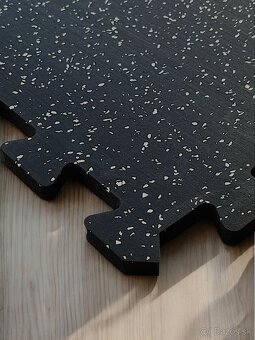 Gumová podlaha puzzle nová - 8