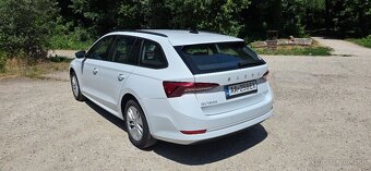 Škoda Octavia - 8