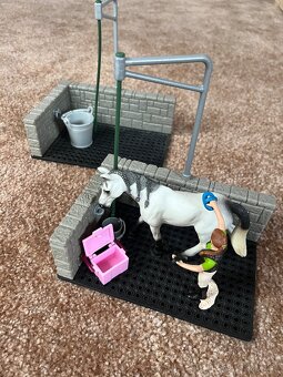 Konská stajňa s prislusenstvom - 8