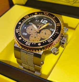 USA Hodinky, 500 m vodotesnosť - 8