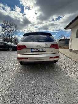 Audi q7 - 8