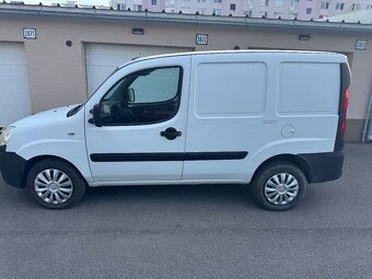 Fiat doblo cargo 1.3 jtd 2008 - 8