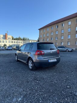 Volkswagen golf V 1.9 TDI - 8