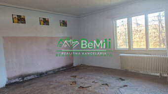 Rodinný dom v Gonc ,zaujímava lokalita domu  - NA PREDAJ - 8