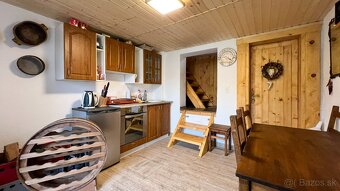 Rekreačná chata s vinohradom 608 m2, Jelenec, Nitra - 8