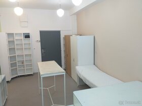 Zdravotnícke priestory - 85 m2 - 8