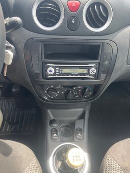 Citröen C3 1.1 44kw Facelift - 8