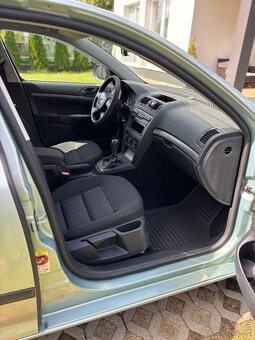 Škoda Octavia 2 rv. 2012 … 1.4 MPi - 8