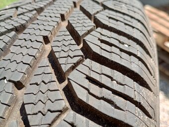 Predam 4ks pneu 175/70/r14 zimne na diskoh 5x100 ET 35 - 8
