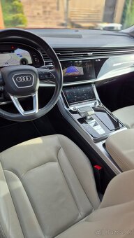 Audi Q7 - 8