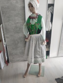 Svadobný kroj Zahoracky - 8