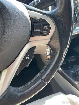 Honda CR-Z - 8