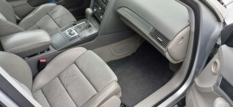 AUDI A6 Avant quattro - 8