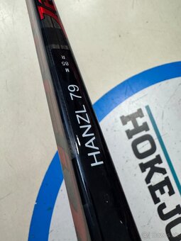 UPLNE NOVA PROFI HOKEJKA CCM JETSPEED FT4 PRO HANZ CUSTOM - 8